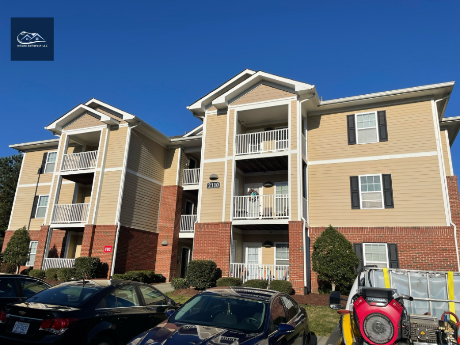 Apartment Complex Washing in Knightdale, NC